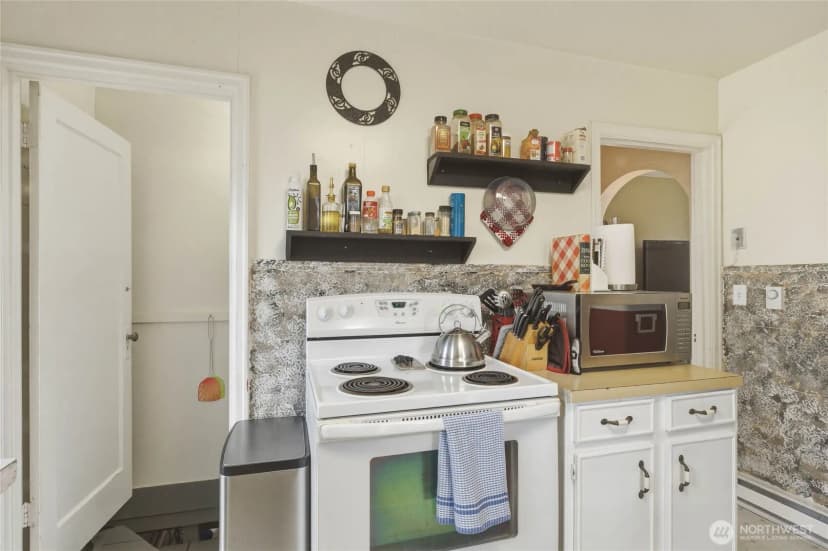 Property photo for 462 Beach Street, Pateros photo 8