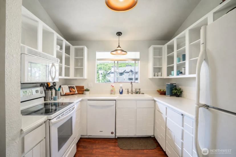Property photo for 8521 S 259th St Street #b15, Kent photo 8