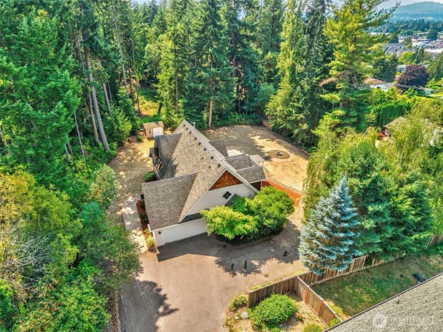 Property photo for 2219 Ne Riddell Road, Bremerton photo 5