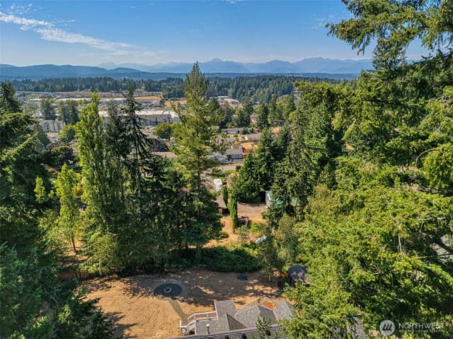 Property photo for 2219 Ne Riddell Road, Bremerton photo 3
