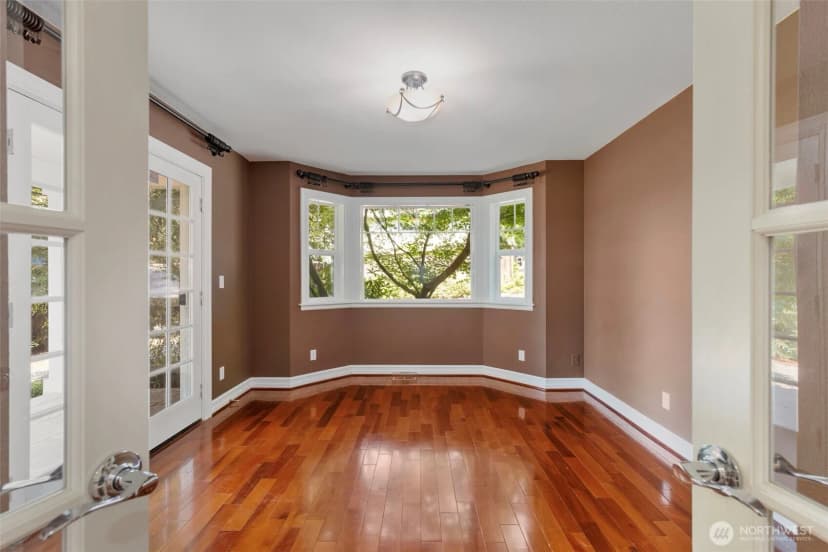 Property photo for 2219 Ne Riddell Road, Bremerton photo 24