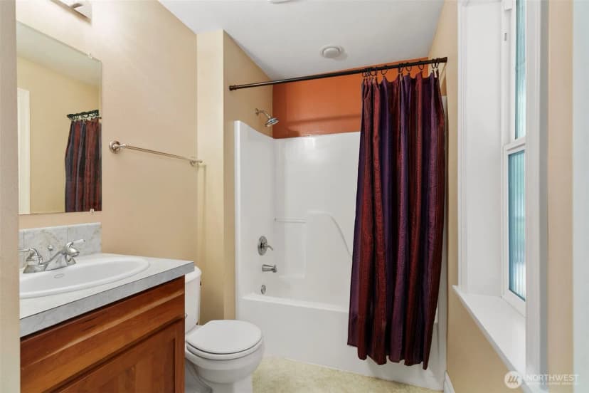 Property photo for 2219 Ne Riddell Road, Bremerton photo 26