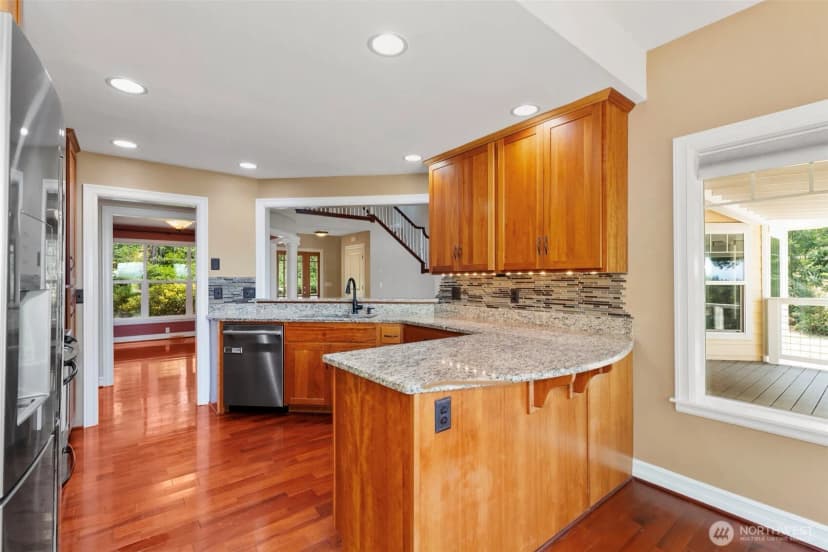 Property photo for 2219 Ne Riddell Road, Bremerton photo 22
