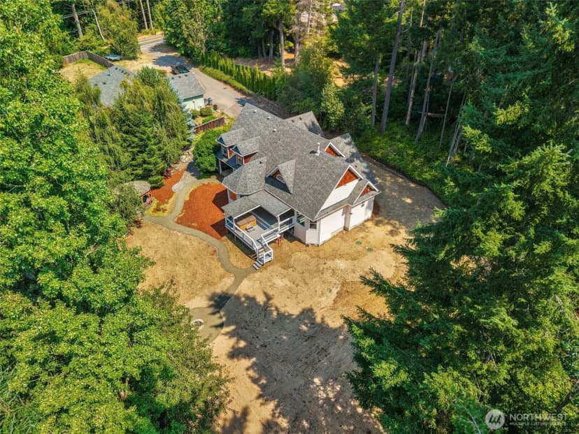 Property photo for 2219 Ne Riddell Road, Bremerton photo 7