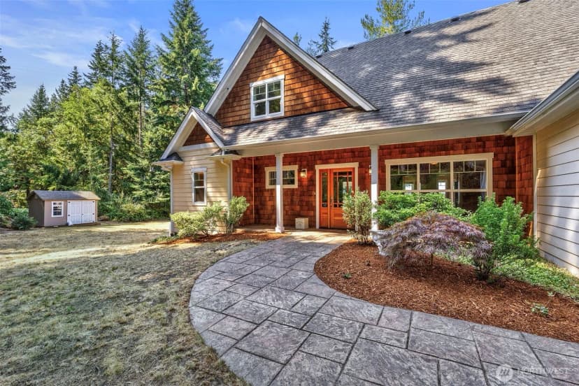 Property photo for 2219 Ne Riddell Road, Bremerton photo 9