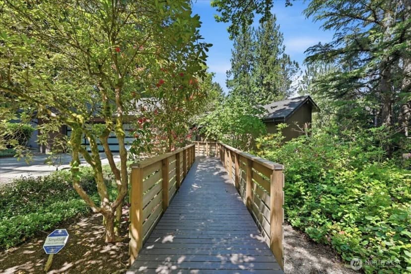 Property photo for 9418 Odin Way, Bothell photo 3