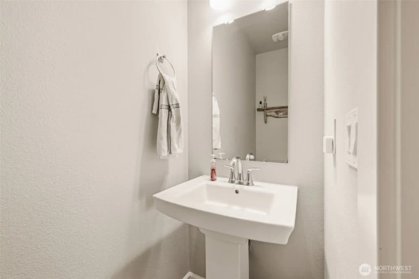 Property photo for 21316 115th Street Ct E, Bonney Lake photo 16