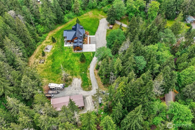 Property photo for 7538 Moon Valley Road Se, North Bend photo 37