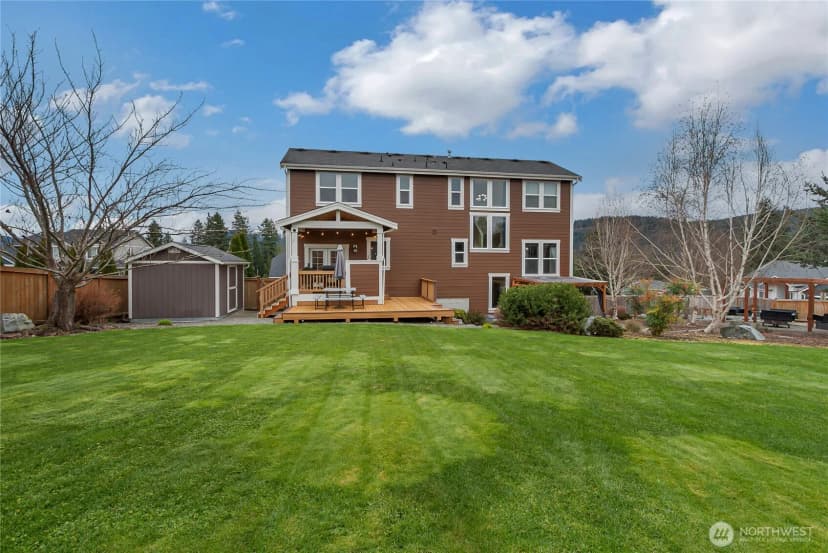 Property photo for 889 Lund Street, Buckley photo 18