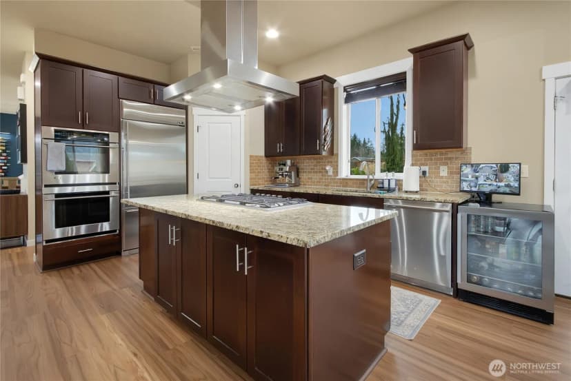 Property photo for 889 Lund Street, Buckley photo 8