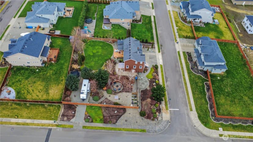 Property photo for 889 Lund Street, Buckley photo 25