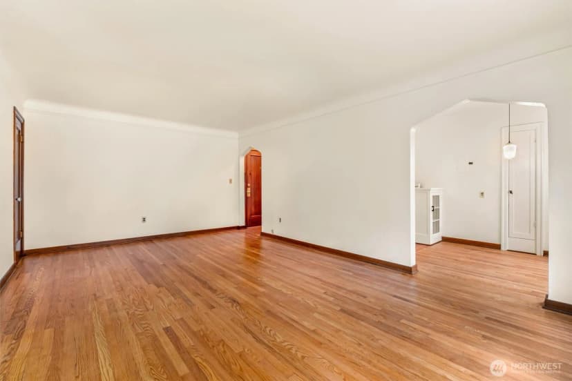 Property photo for 220 W Olympic Place #107, Seattle photo 6