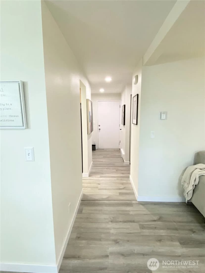 Property photo for 9302 Redmond Woodinville Rd Ne #206, Redmond photo 24
