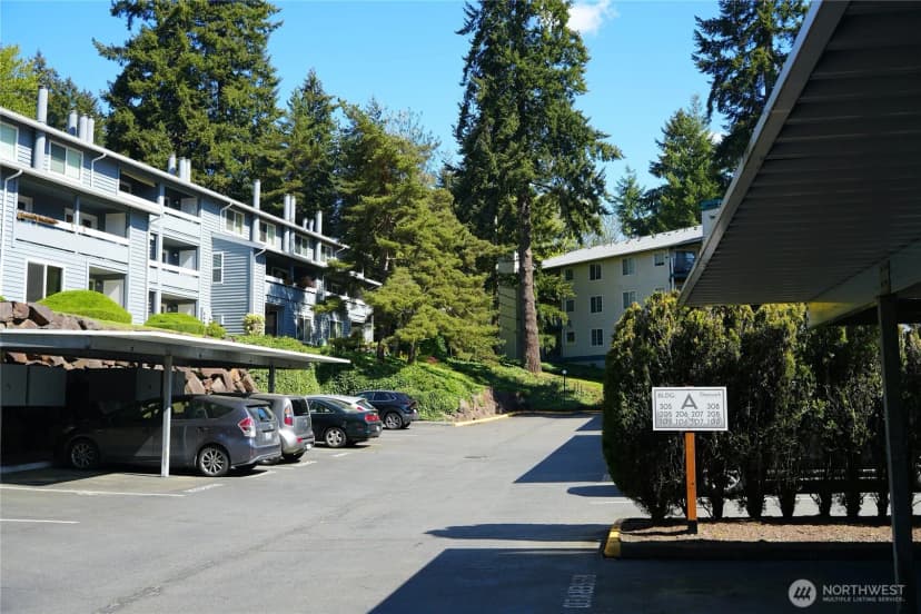 Property photo for 9302 Redmond Woodinville Rd Ne #206, Redmond photo 30