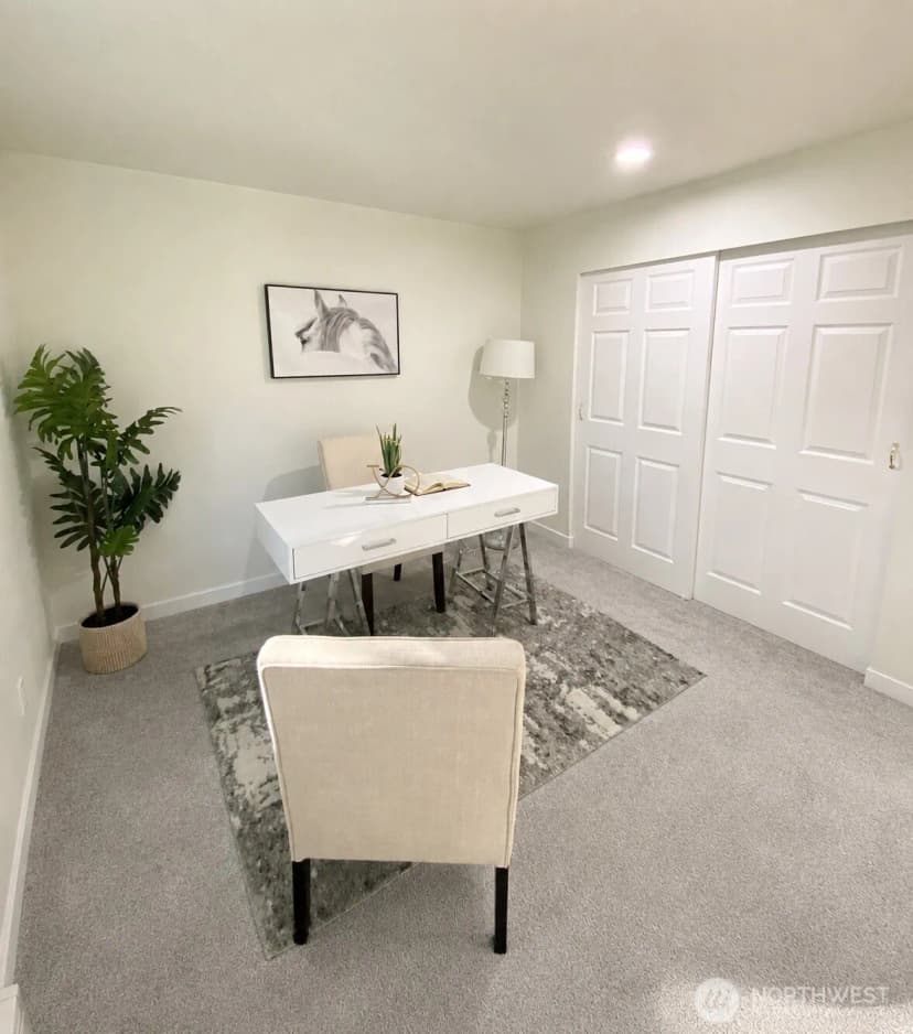 Property photo for 9302 Redmond Woodinville Rd Ne #206, Redmond photo 8