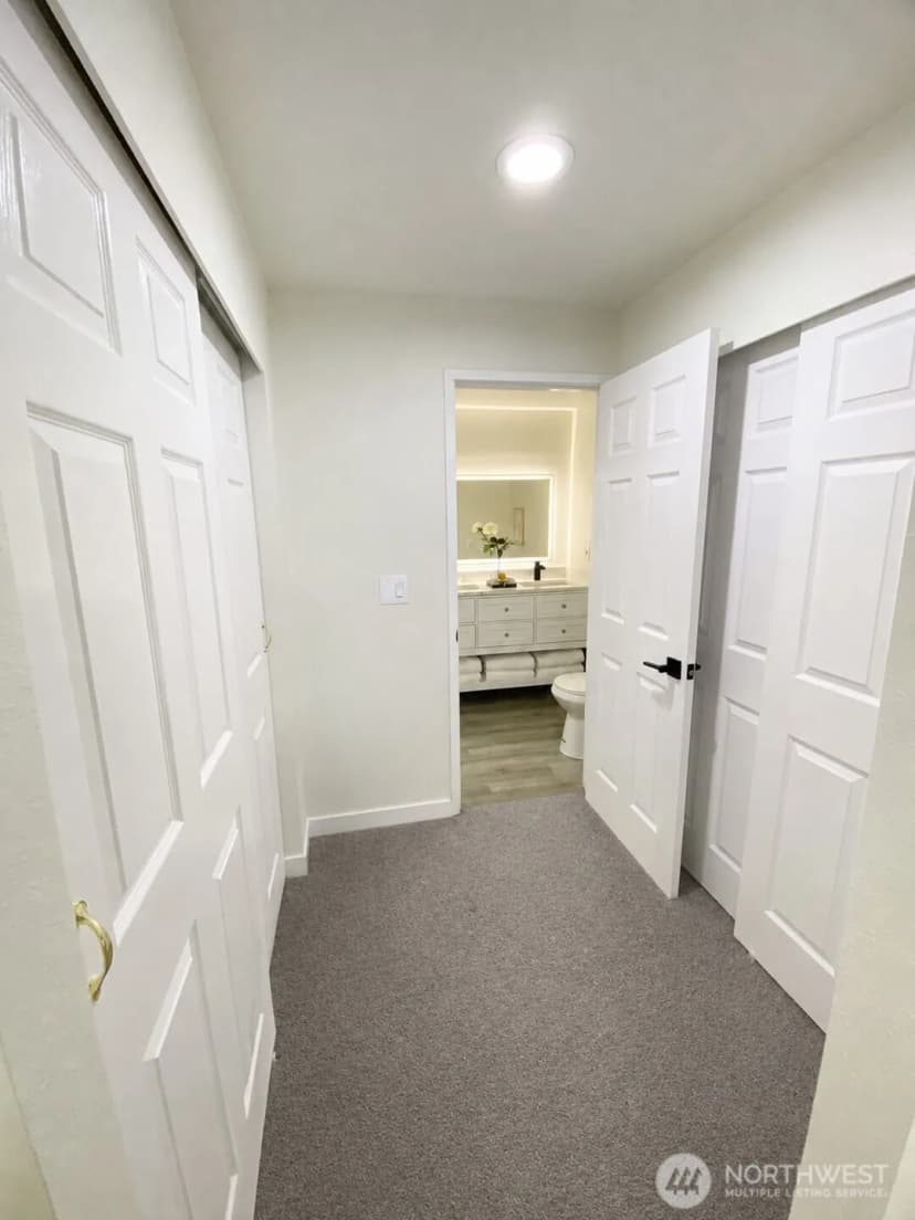 Property photo for 9302 Redmond Woodinville Rd Ne #206, Redmond photo 6