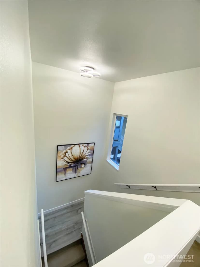 Property photo for 9302 Redmond Woodinville Rd Ne #206, Redmond photo 13