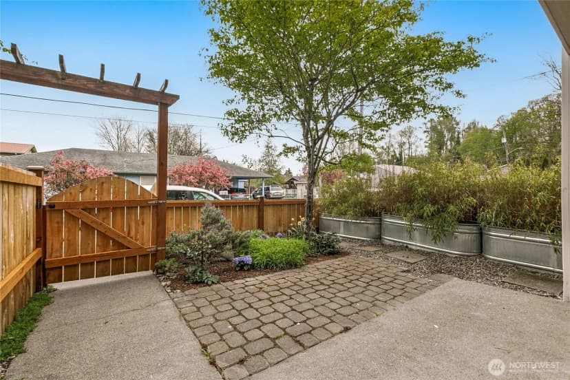 Property photo for 9011 46th Avenue S #b, Seattle photo 6