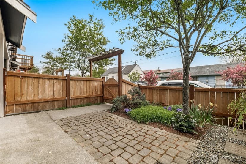 Property photo for 9011 46th Avenue S #b, Seattle photo 23