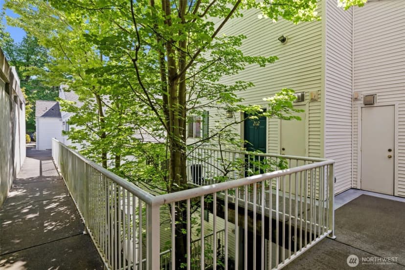 Property photo for 3970 129th Place Se #a202, Bellevue photo 16