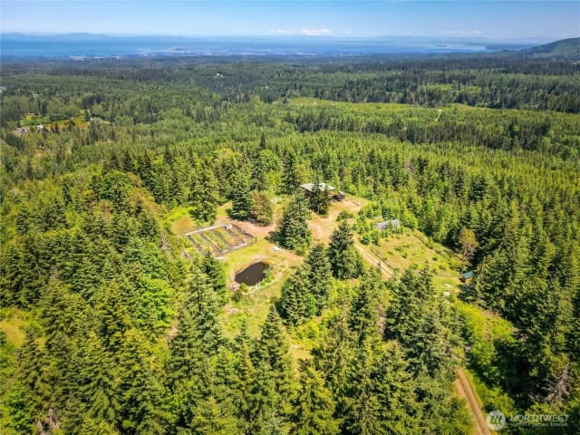Property photo for 1648 Township Line Road, Port Angeles photo 2