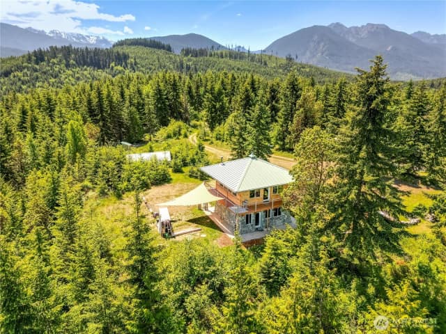 Property photo for 1648 Township Line Road, Port Angeles photo 5