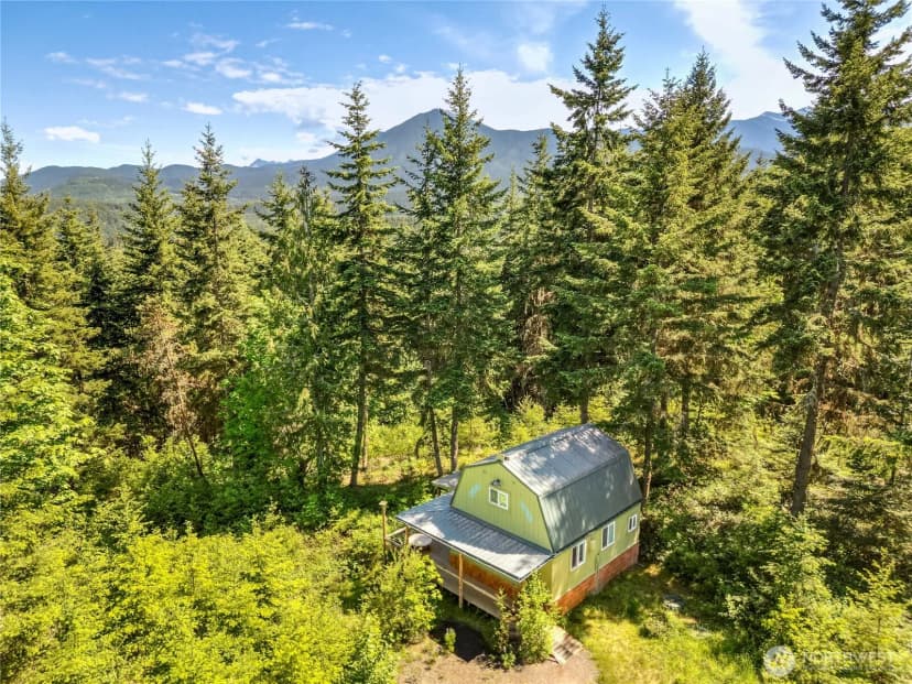 Property photo for 1648 Township Line Road, Port Angeles photo 24