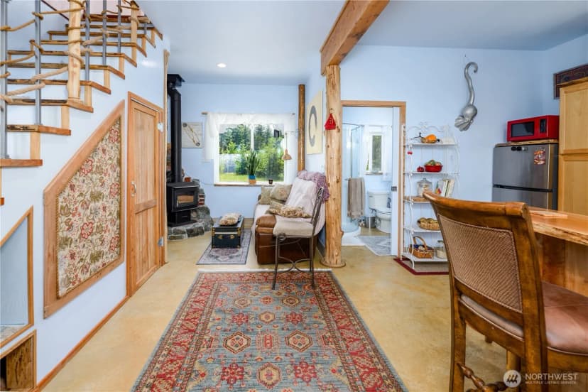 Property photo for 1648 Township Line Road, Port Angeles photo 6