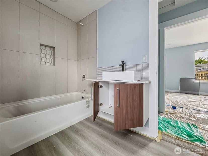 Property photo for 2317 22nd Avenue S, Seattle photo 21