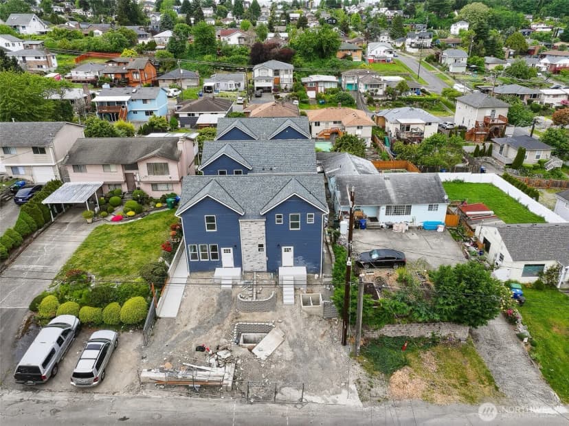 Property photo for 2317 22nd Avenue S, Seattle photo 6