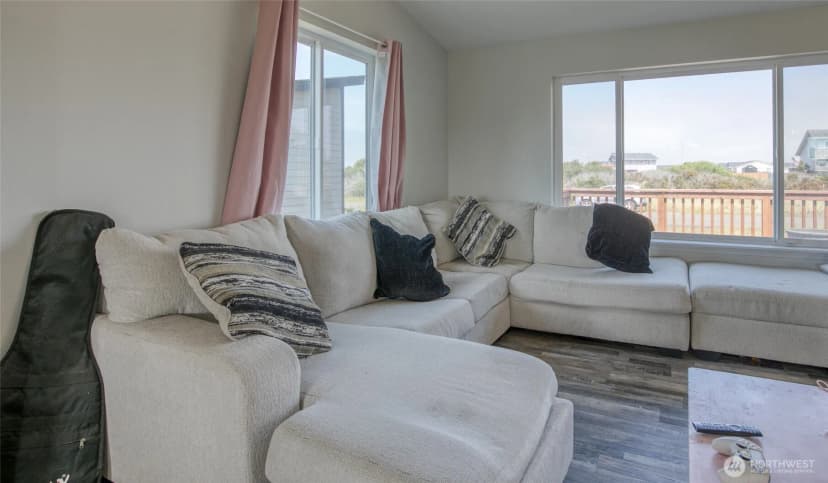 Property photo for 407 N Bel Air Loop Sw, Ocean Shores photo 8