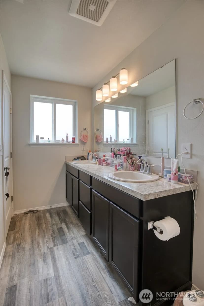Property photo for 407 N Bel Air Loop Sw, Ocean Shores photo 16