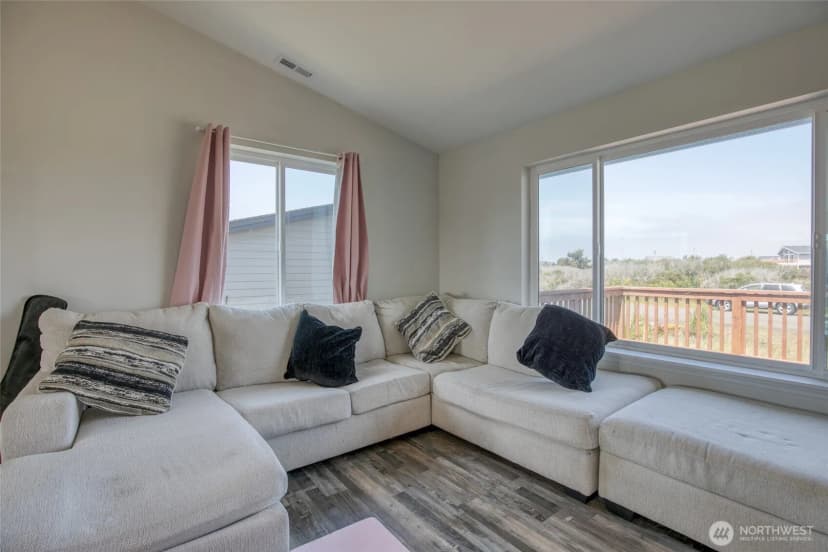 Property photo for 407 N Bel Air Loop Sw, Ocean Shores photo 7