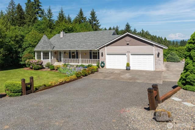 Property photo for 308 Brockway Road, Chehalis