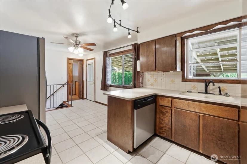 Property photo for 1715 N Herald Road, Spokane Valley photo 11