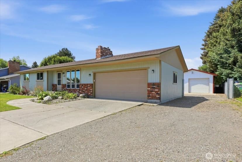 Property photo for 1715 N Herald Road, Spokane Valley photo 4