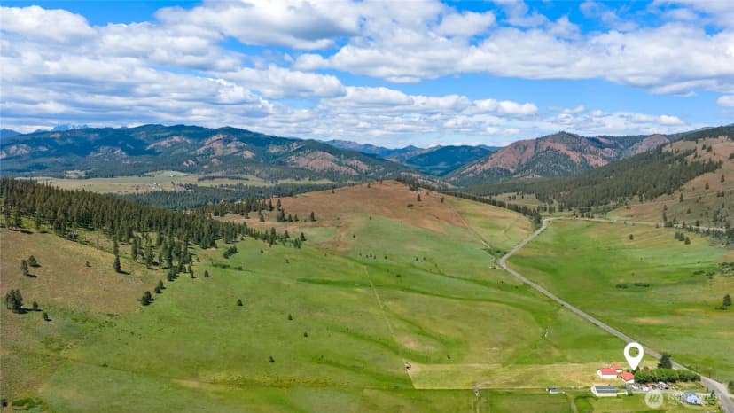 Property photo for 1371 Bettas Road, Cle Elum photo 4
