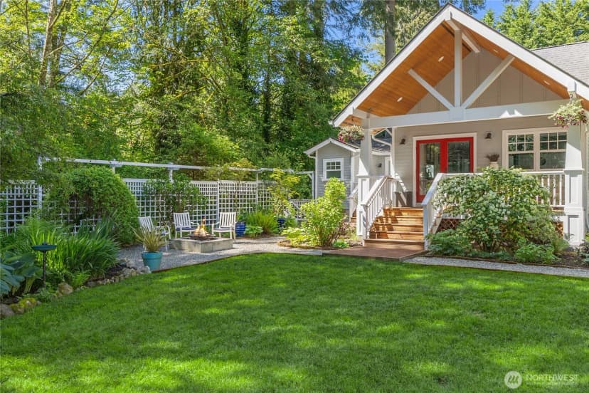 Property photo for 14268 N Madison Avenue Ne, Bainbridge Island photo 22