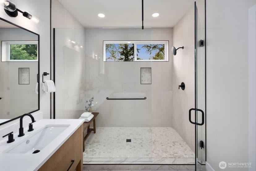 Property photo for 9416 Olson Place Sw, Seattle photo 23