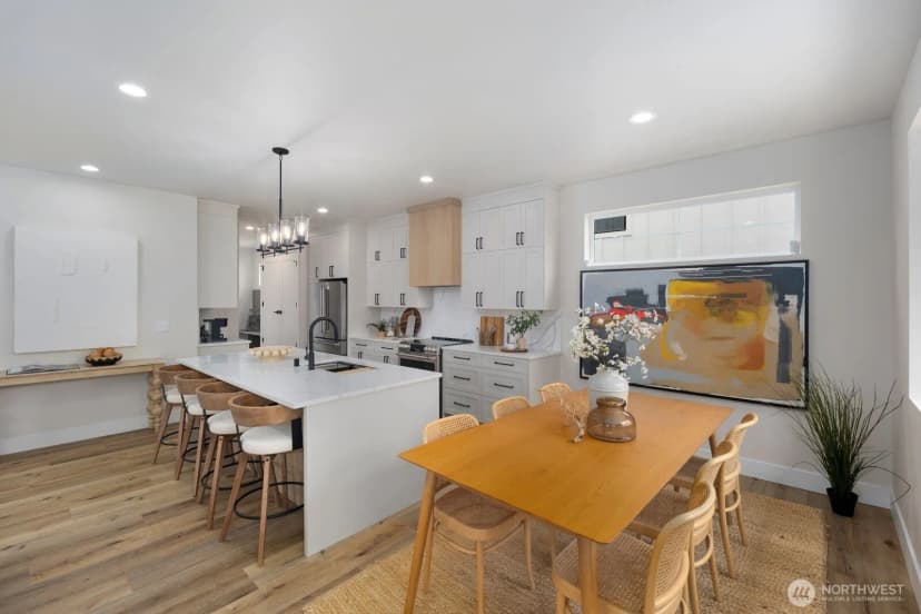Property photo for 9416 Olson Place Sw, Seattle photo 16