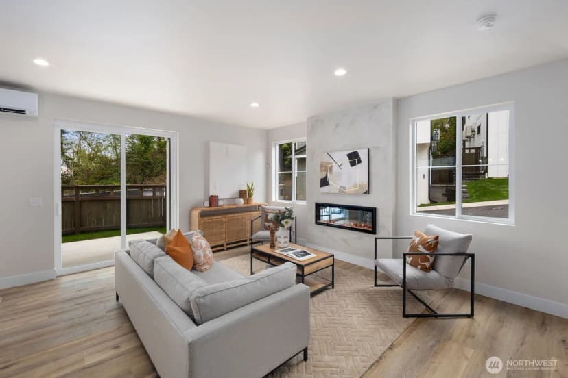 Property photo for 9416 Olson Place Sw, Seattle photo 6