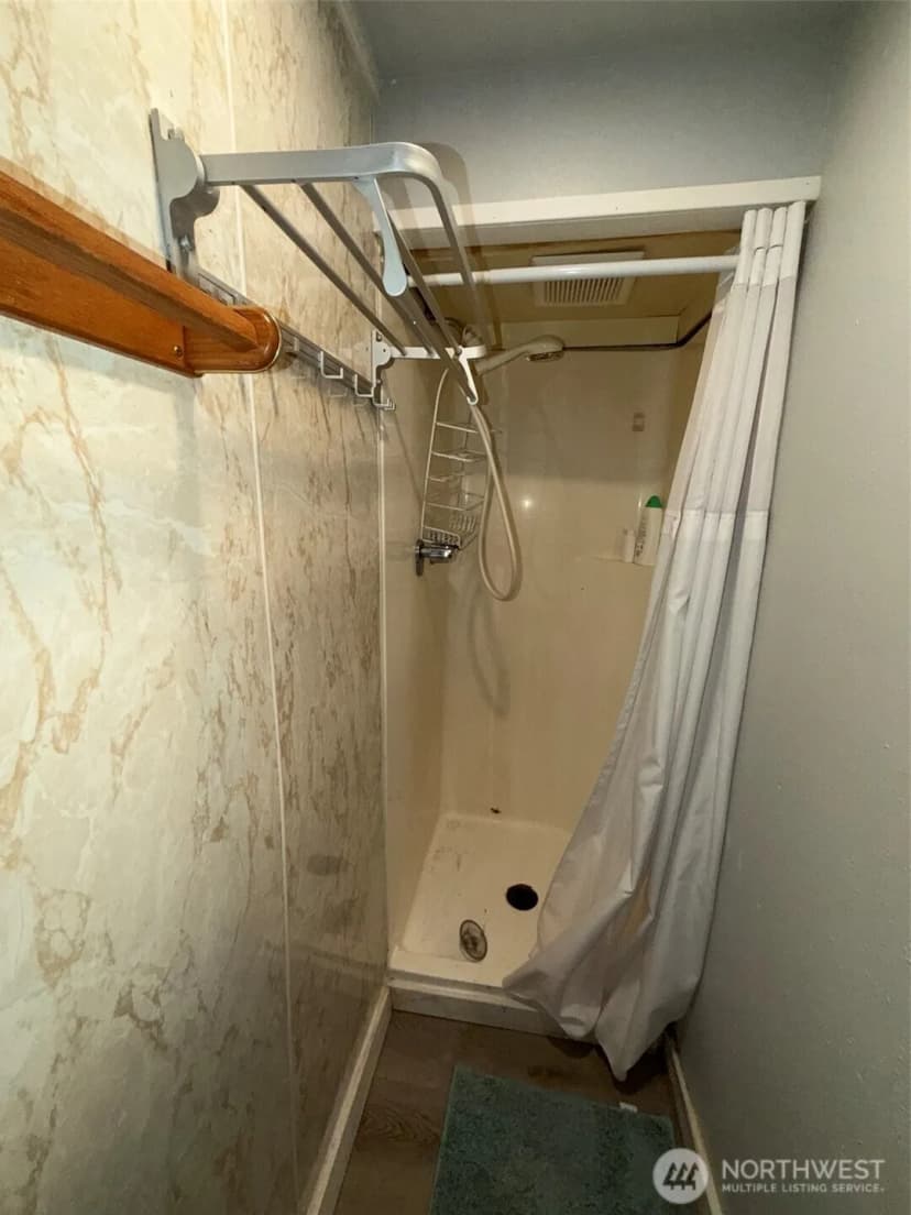 Property photo for 7949 20th Avenue Sw, Seattle photo 18