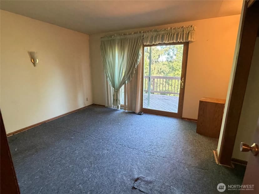 Property photo for 7949 20th Avenue Sw, Seattle photo 10