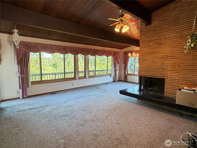 Property photo for 7949 20th Avenue Sw, Seattle photo 3