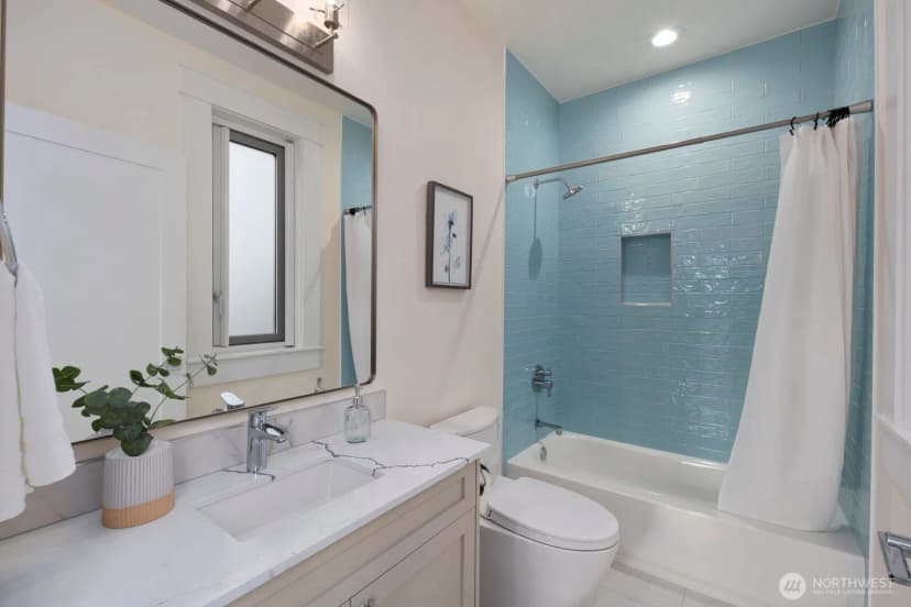 Property photo for 1322 165th Avenue Ne, Bellevue photo 25