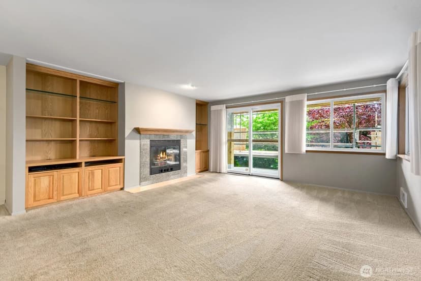 Property photo for 6920 California Avenue Sw #11, Seattle photo 7
