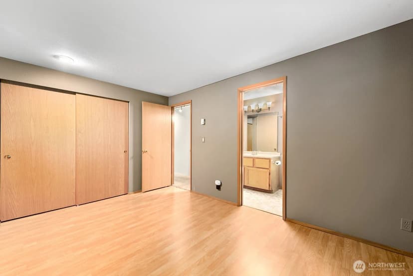 Property photo for 6920 California Avenue Sw #11, Seattle photo 25