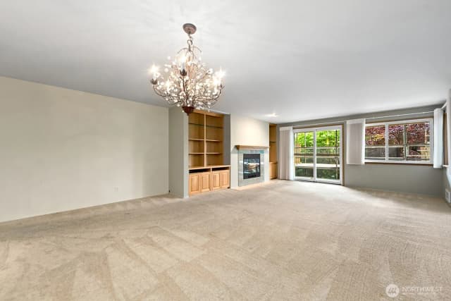 Property photo for 6920 California Avenue Sw #11, Seattle photo 5