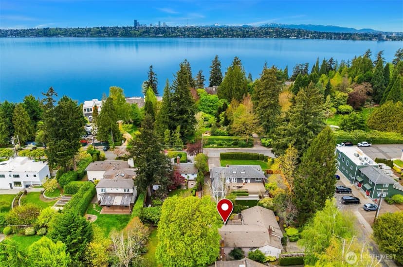 Property photo for 7611 Ne 8th Street, Medina photo 16