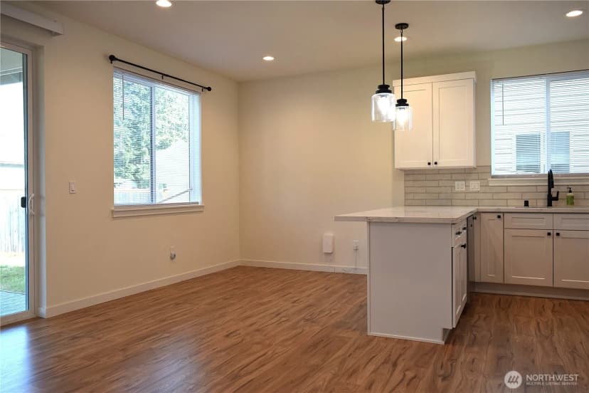 Property photo for 1055 Montague Avenue, Darrington photo 7